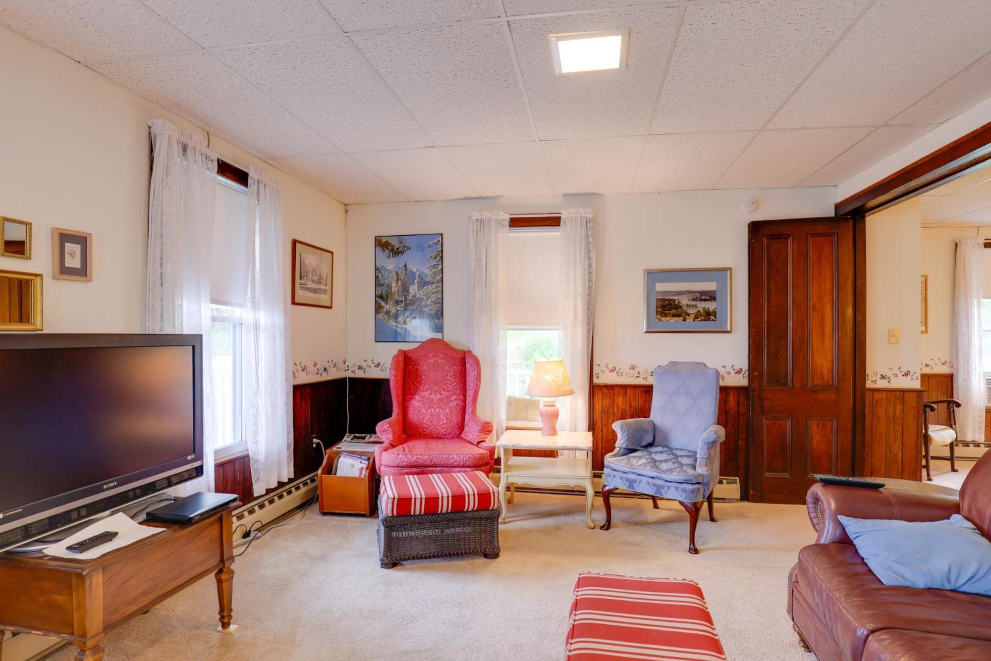 Lawrenceville Apartment With Deck Near Gaming Lands! Экстерьер фото